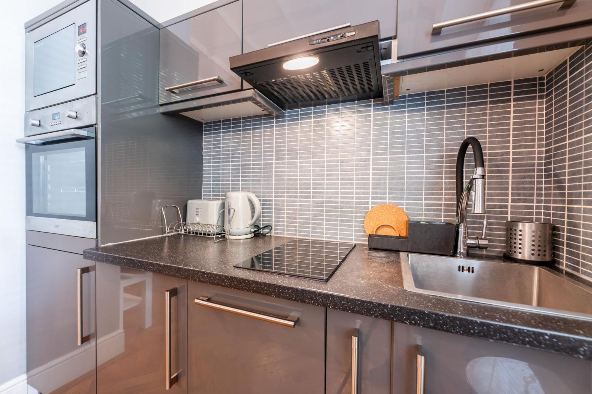 Luxury One Bedroom Flat In Westbourne Terrace Londra Dış mekan fotoğraf